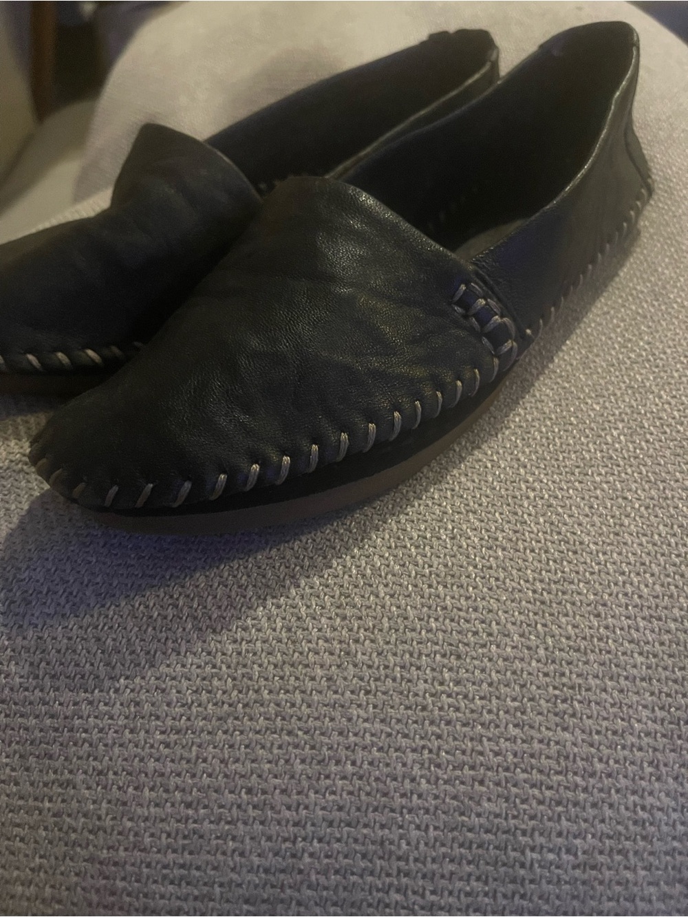 Adam Tucker by Me Too Women's Solo Leather Slip On Flats Loafers Black Size 4.5M